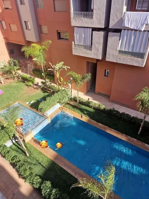 아파트 Residence Emeraude Avec Piscine 마라케시